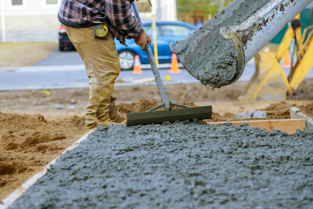Best Driveway Concrete Repair  in Three Rivers, CA